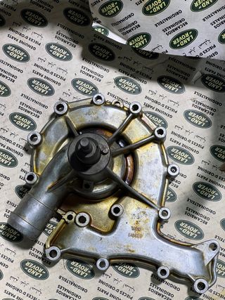 STC1610 Bomba agua V8 Range Rover classic 