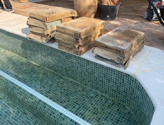 Gresite piscina verde Bali