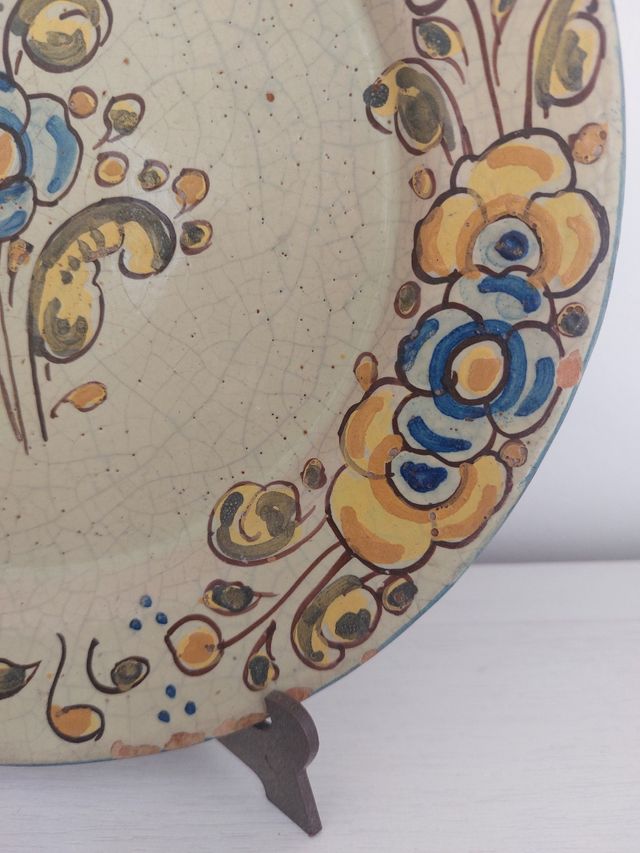 Plato de ceramica Talavera Niveiro