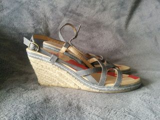 sandalias esparto gris