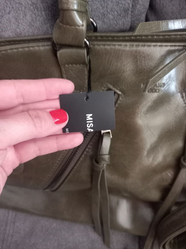 Bolso mano a estrenar verde oscuro marca MiSako