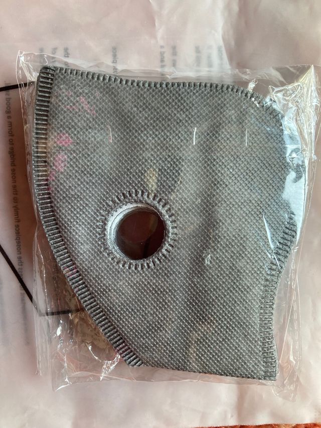 Mascarilla con filtros para deporte, obras, etc