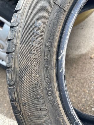Cubierta coche Dunlop pasada itv perfectamente