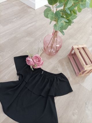 Blusa negra Stradivarius