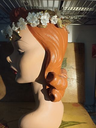 Aplicación para novia para el cabello o cinturón.