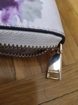 cartera parfois