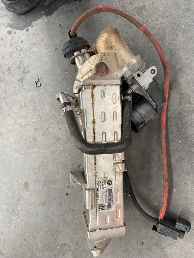Válvula EGR con el enfriador