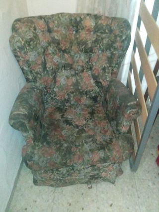 Lote dos sillones orejeros