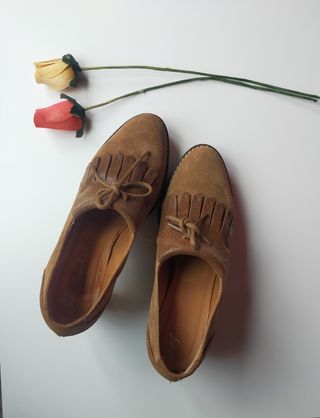 CUERO zapato de tacón