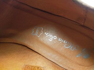 CUERO zapato de tacón