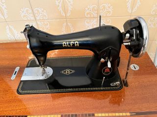 Máquina de coser, Alfa. Años 50