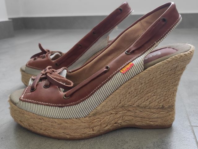 Alpargatas cuña talla 36 marca Esparto 