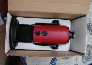 Micrófono blue yeti rojo