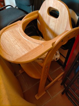 Trona madera