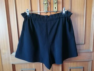 Pantalón Corto con LAZO negro