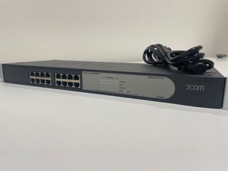 Switch no administrado 3com 100Mbps