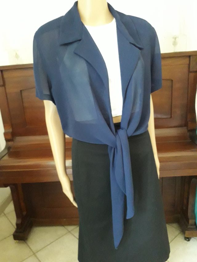 Bolerino in crepe blu