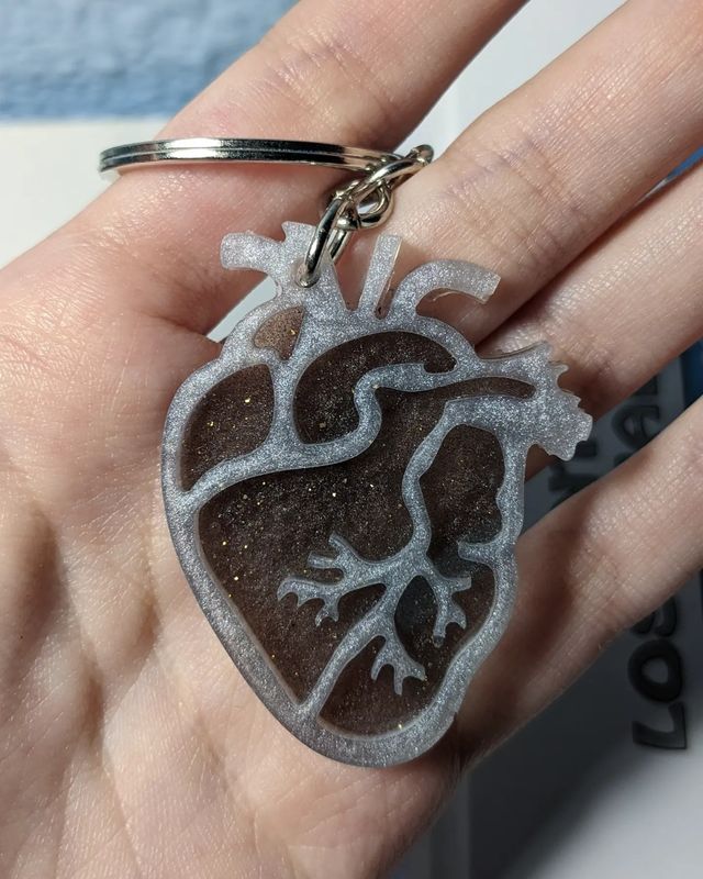 llavero corazón anatómico 