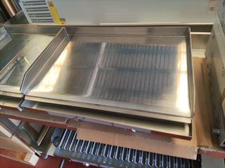 PLANCHA A GAS CROMO DURO NUEVA