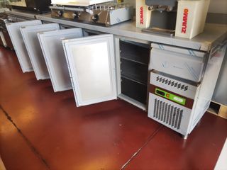 FRENTE MOSTRADOR FRIGORÍFICO 4 PUERTAS