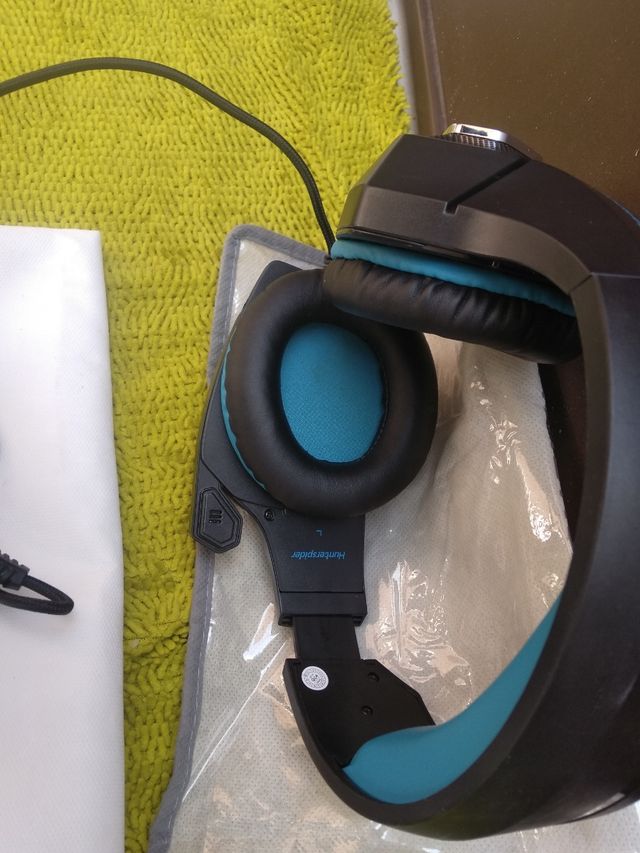 AURICULARES HUNTER SPIDER.