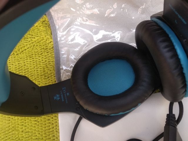 AURICULARES HUNTER SPIDER.