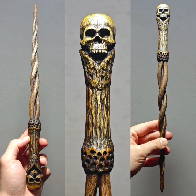 Varita de madera tallada