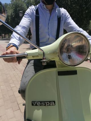 alquiler vespa eventos