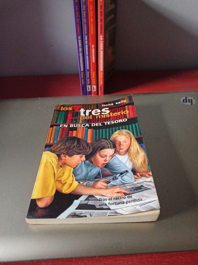 los tres del misterio, fiona kelly