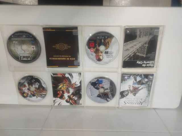 Pack/lote cuatro juegos PS3 IMPRESCINBIBLES