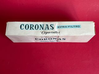 ANTIGUA CARTON DE CIGARRILLOS CORONAS