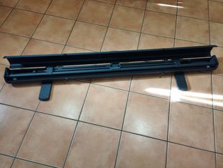 Pantalla de proyección Celexon ultra móvil PLW-160