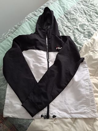 Chaqueta cortavientos T. M