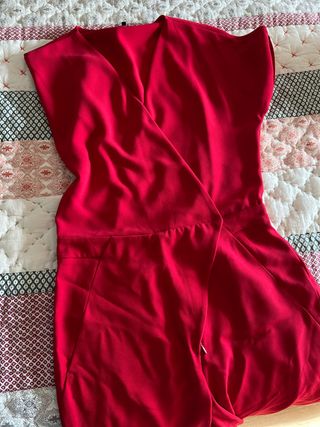 Mono rojo Adolfo Domínguez