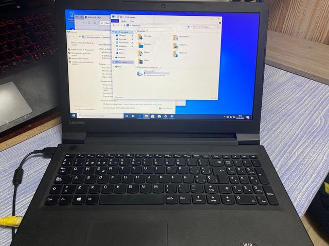 Lenovo i3 windows10 500gb ssd