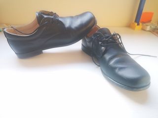 zapatos para niño. 
