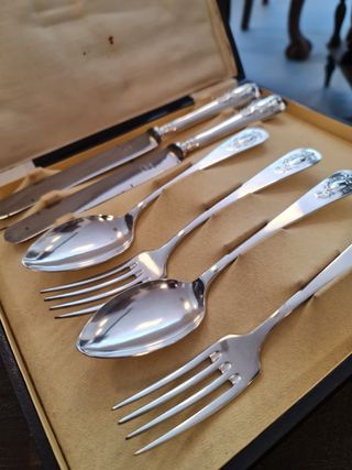 Cubertería de 2 servicios alpaca 1920