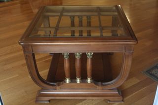 Mesa de centro o auxiliar