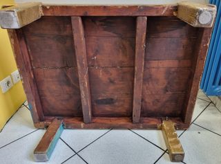 Tavolino dell'artista Giancarlo Zompì