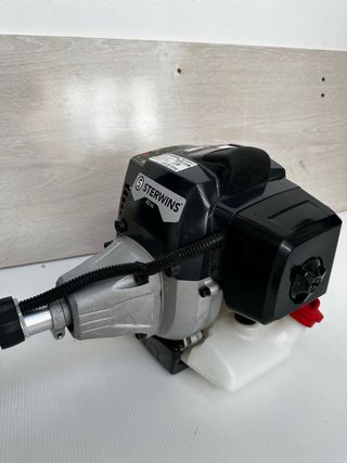 Desbrozadora de gasolina STERWINS 42.7 cc