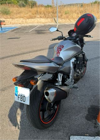 Kawasaki Z750