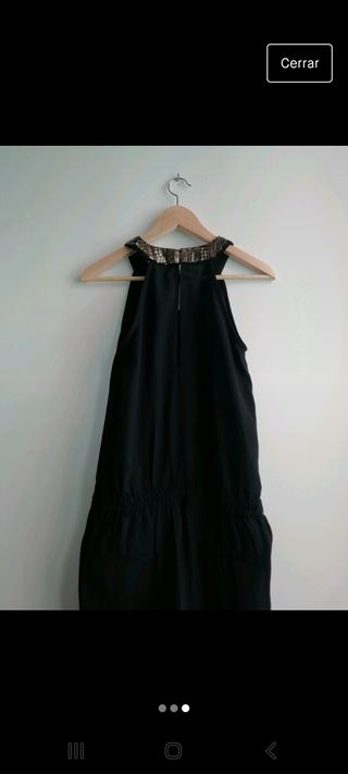 Mono negro de fiesta