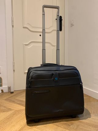 Maleta Trolley cabina de Piel Piquadro