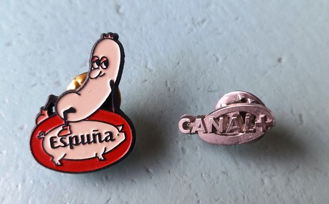 PINS VARIOS