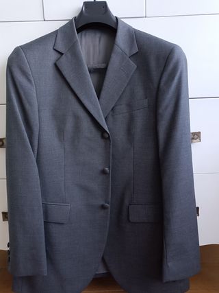 Traje Caballero gris SIN ESTRENAR 