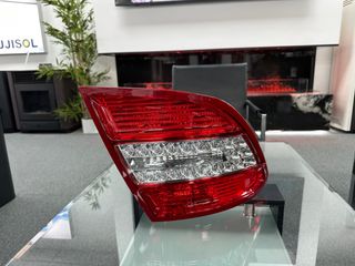 Piloto luz faro trasera MERCEDES W204
