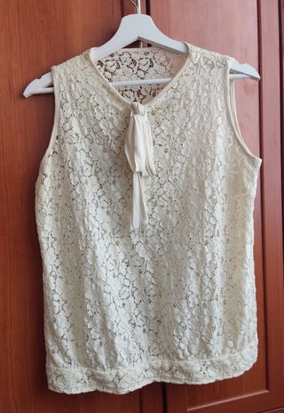 Blusa de encaje