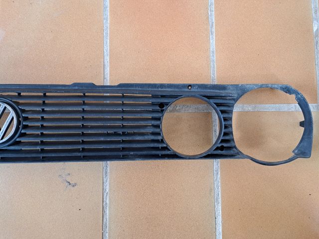 parrilla vw polo mk2