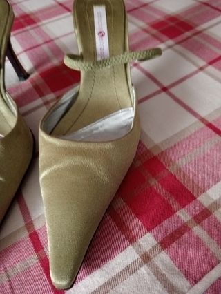 zapatos de vestir tacón fino