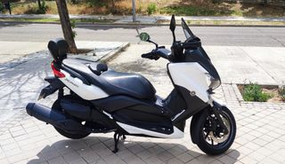 Moto Yamaha XMax 400 - Moto - Scooter 